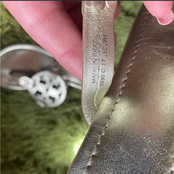 Tory Burch Miller Sandals. - Picture 5 of 11